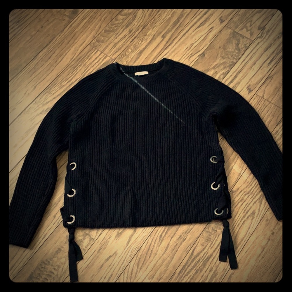 Black Bar III sweater